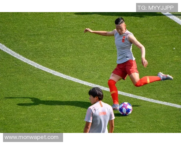 足球比赛前球星热身的重要性与技巧揭秘如何为比赛做好最佳状态准备